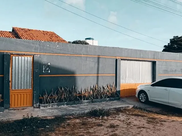 Imagem: Casa Bem Arejada com Boa Iluminação Natural,E