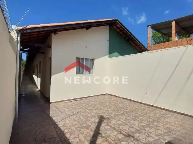 Imagem: Casa em Avenida Benedito Ribeiro - Nova