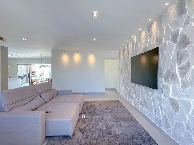 Imagem 16: Casa À Venda em Serra, Estância Monazítica, com 4 Quartos, com 235 M²