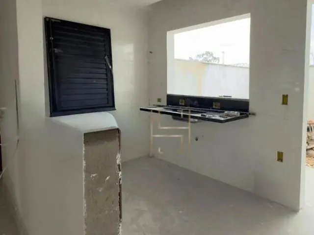Imagem 8: Casa 3 Quartos com 2 Suítes em Colina de Laranjeiras