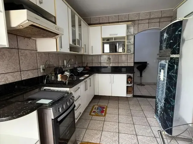 Imagem 11: Sr - Vendo Casa com 3 Quartos Mais Suíte em Barcelona - Serra - Es