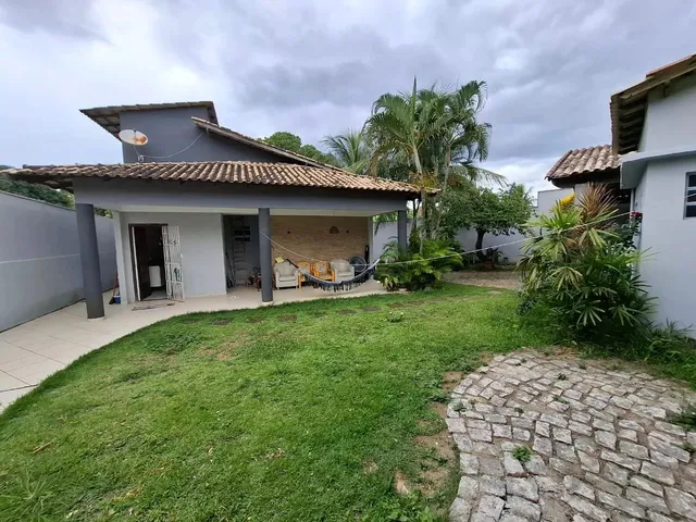 Imagem 2: Casa de Três Quartos com Suíte