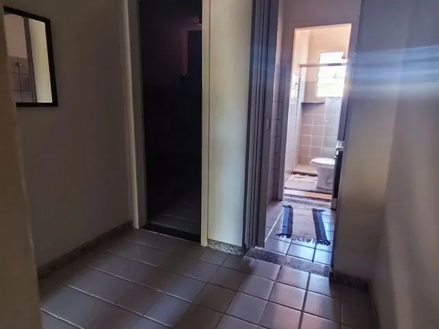 Imagem 11: Vendo Essa Casa a Menos de 300M da Praia!