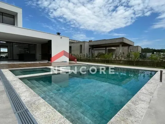 Imagem: Casa de Condomínio em Alameda das Violetas