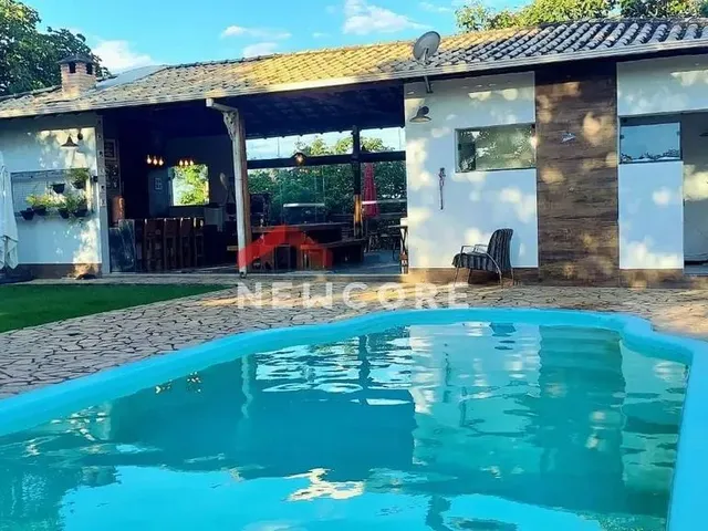 Imagem: Casa de Condomínio em Rua dos Coqueiros