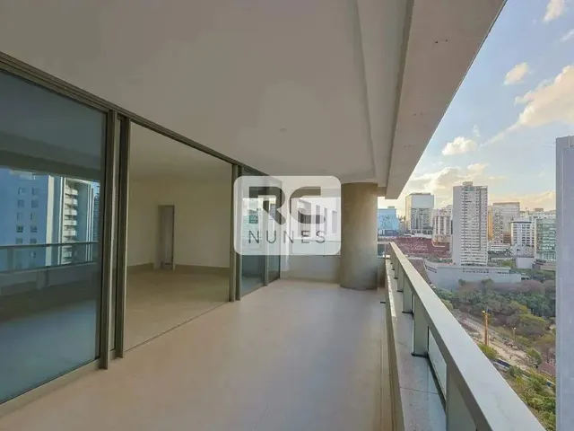 Imagem: Apartamento À Venda, 4 Quartos, 4 Suítes