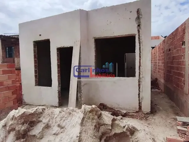 Imagem: Oportunidade Imperdível de Casa no Bairro