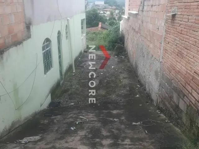 Imagem: Casa em Rua Adenísia Pereira de Souza