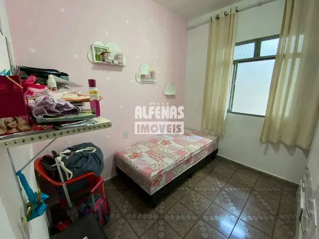 Imagem 5: Casa À Venda 4 Quartos no Bairro Eldorado