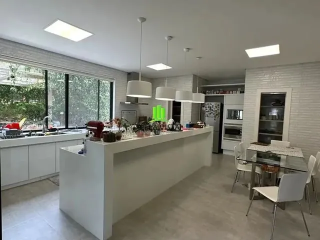 Imagem 3: Casa em Condomínio em Jardins da Lagoa I com 344.85 M² , 4 Quarto(S) , 4 Suíte(S) , 4