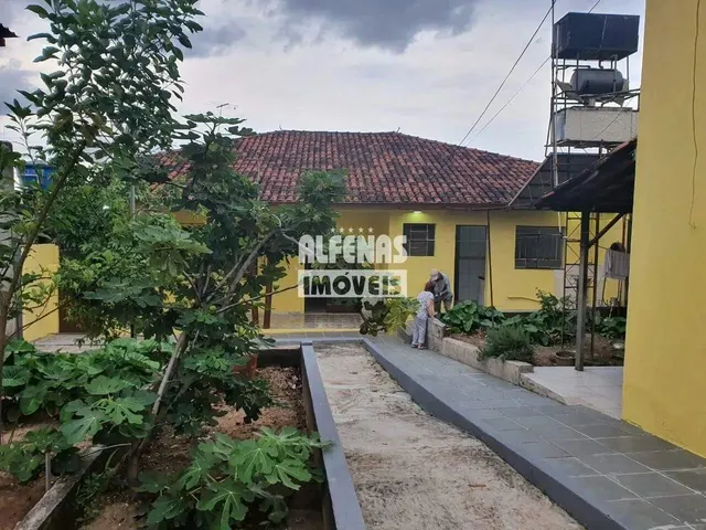 Imagem: Casa Á Venda, 03 Quartos, 03 Vagas, Riacho