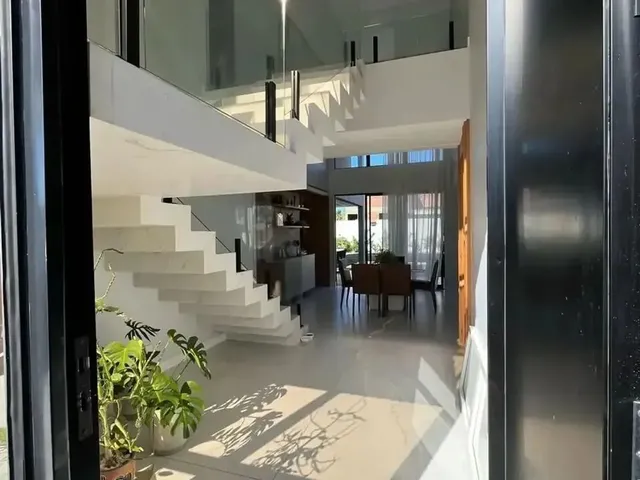 Imagem: O apartamento possui 5 Dormitórios, 5 Suítes, 5