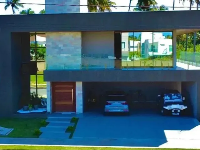 Imagem 4: Baixamos de 1.780.00 - Casa Nascente, 331M², 4 Suítes, Cond Ao Lado da Lagoa