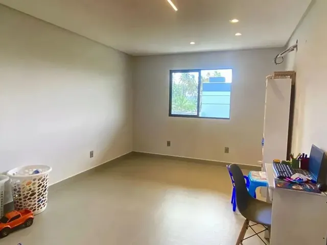 Imagem 6: Baixamos de 1.780.00 - Casa Nascente, 331M², 4 Suítes, Cond Ao Lado da Lagoa
