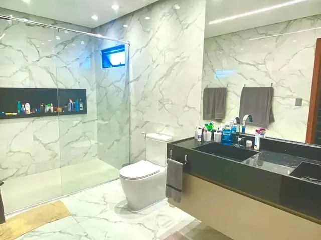 Imagem 16: Baixamos de 1.780.00 - Casa Nascente, 331M², 4 Suítes, Cond Ao Lado da Lagoa