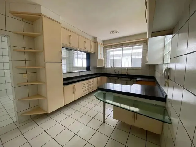 Imagem 8: Imóvel para Venda com 270 Metros Quadrados com 5 Quartos em Várzea - Recife - Pe