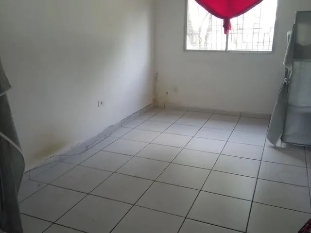 Imagem 7: Aluga-Se Casa (Bairro: Imbiribeira) Contato: */ *