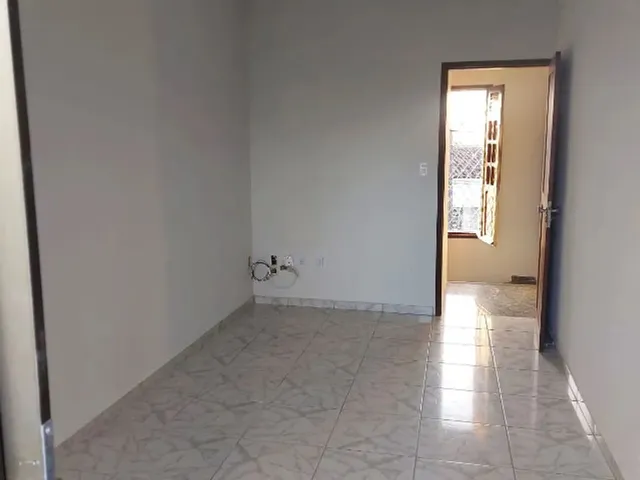 Imagem 3: Casa Diferenciada com Piscina no 1º Andar