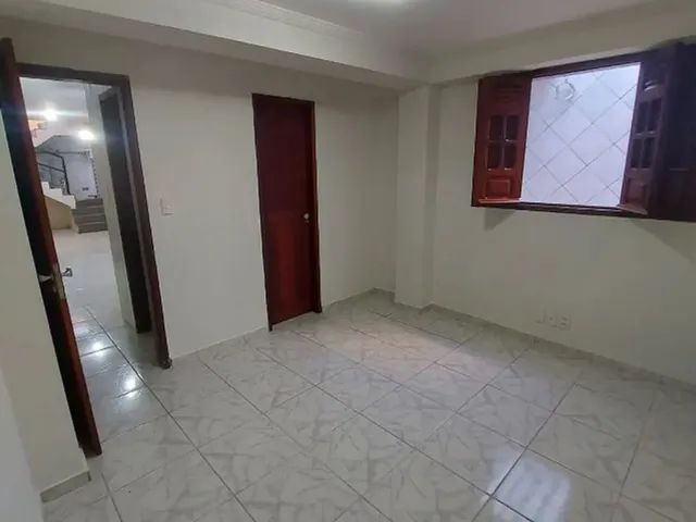 Imagem 5: Casa Diferenciada com Piscina no 1º Andar