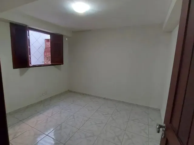Imagem 9: Casa Diferenciada com Piscina no 1º Andar