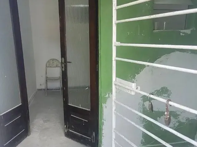 Imagem 12: Alugo Casa Terrea em san Martin com 1 Quarto, Terraço e Area de Serviço