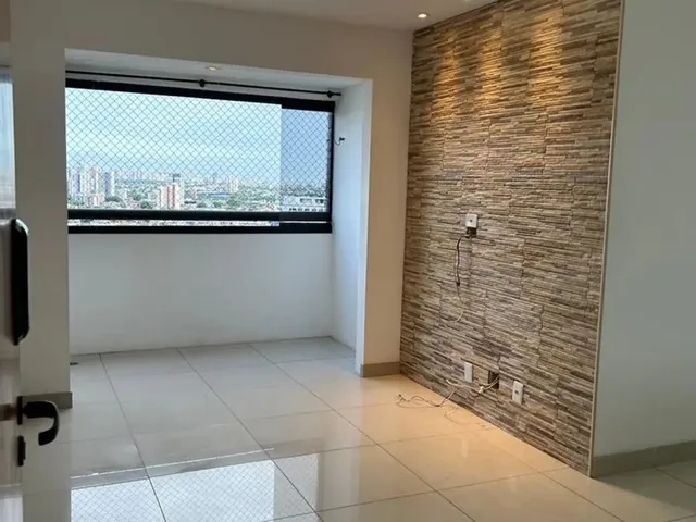 Imagem 1: Aluguel - Apartamento 1402, Nascente, Ventiladíssimo e Super Bem Localizado na Torre!