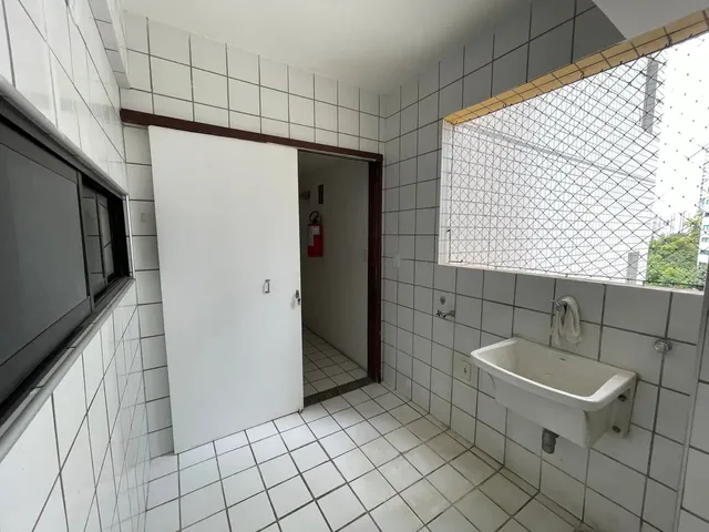 Imagem 13: Apartamento 3 Quartos Rosarinho
