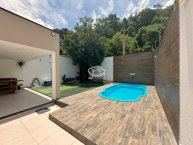 Imagem: A Casa no Bairro Campo Grande com 400 Metros