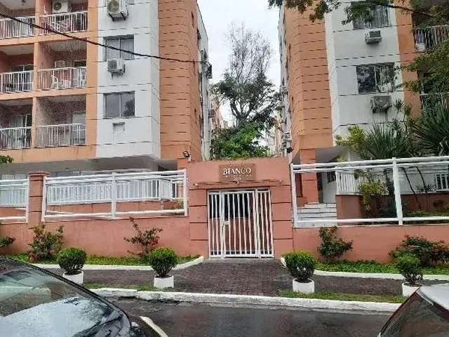 Imagem: O apartamento possui 3 Dormitórios, 2 Banheiros, 1 Vaga na