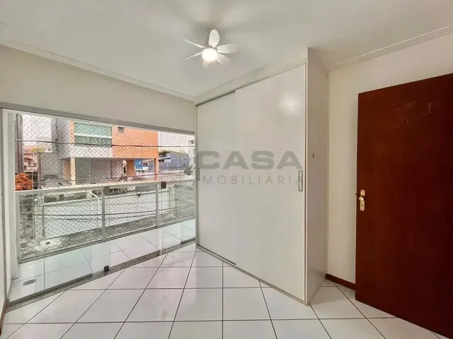 Imagem 4: Casa Triplex em Jardim Camburi