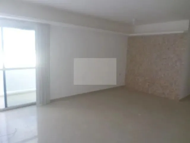 Imagem: O apartamento possui 3 Dormitórios, 1 Suíte, 3 Banheiros,