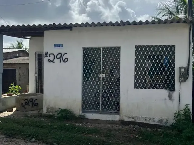 Imagem: A casa possui 1 Dormitório, 1 Banheiro e está localizado