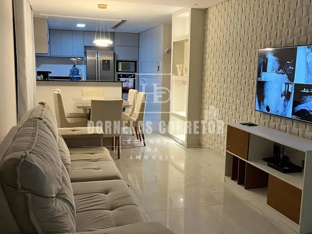 Imagem: A casa possui 3 Dormitórios, 1 Suíte, 2 Banheiros, 1 Vaga