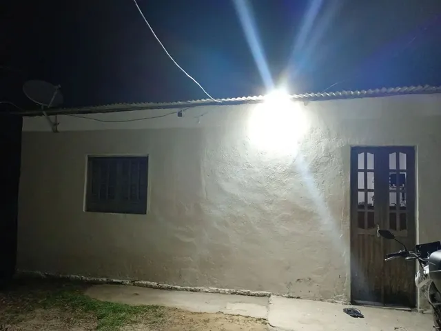 Imagem: A casa possui 2 Dormitórios, 1 Banheiro, 2 Vagas na