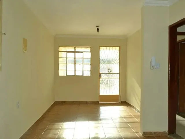 Imagem 5: Casa, Fins Comercial e Residencial, 3 Quartos - 2 Suítes. Setor Bueno, Goiânia-Go