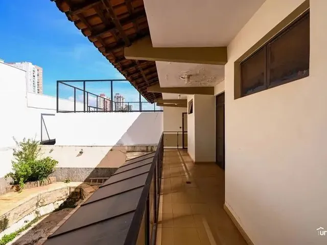 Imagem 13: Sobrado Comercial]
