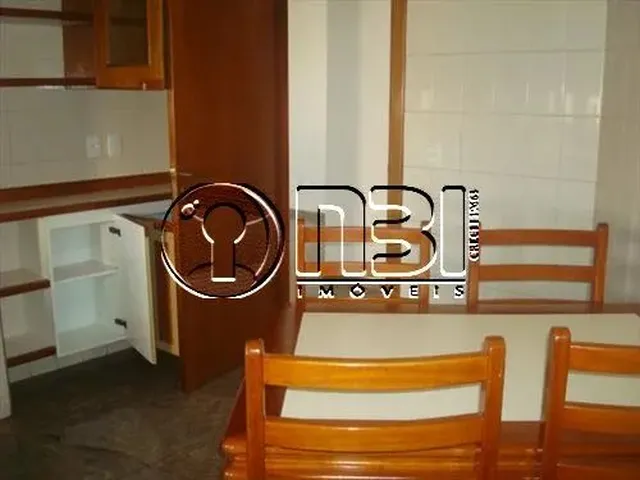Imagem: Apartamento com 4 Dormitórios À Venda