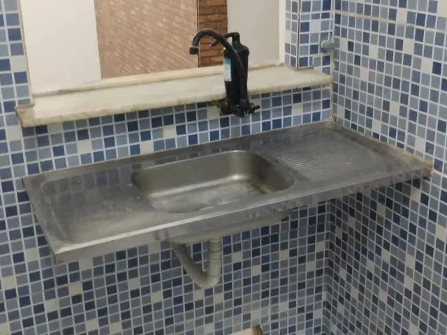 Imagem 3: Sala e Quarto em Bonsucesso