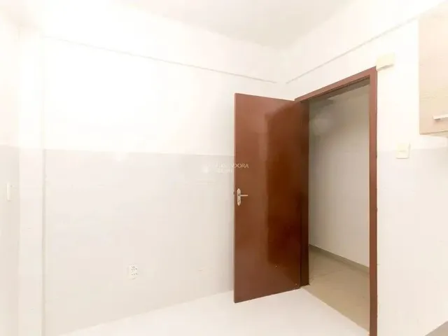 Imagem 13: Imóvel para Aluguel com 63 Metros Quadrados com 2 Quartos em Centro Histórico - Porto