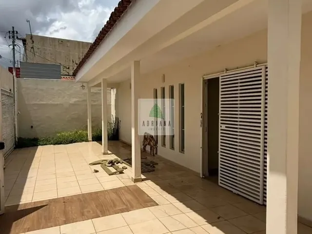 Imagem 13: Aluguel Casa 4 Quartos 4 Salas 2 Vagas de Garegm Execelente Imovel Comercial