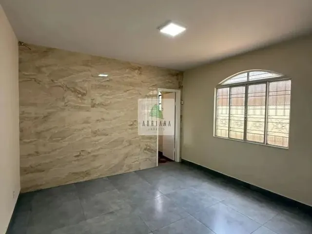 Imagem 2: Aluguel Casa 4 Quartos 4 Salas 2 Vagas de Garegm Execelente Imovel Comercial