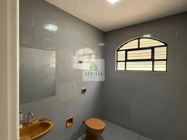 Imagem 6: Aluguel Casa 4 Quartos 4 Salas 2 Vagas de Garegm Execelente Imovel Comercial