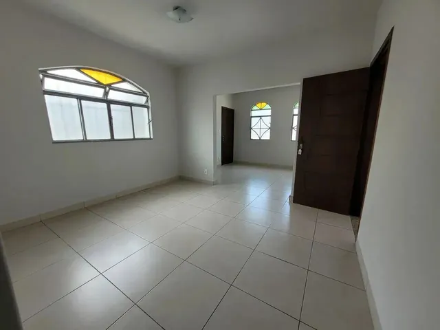 Imagem 12: Casa para Aluguel com 3 Quartos em Alvorada - Contagem - Mg