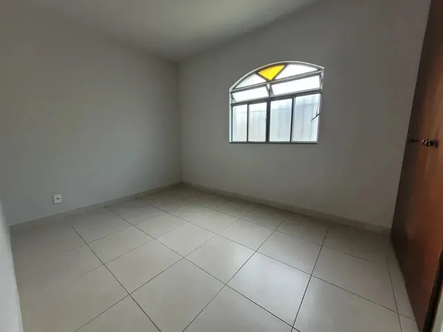 Imagem 8: Casa para Aluguel com 3 Quartos em Alvorada - Contagem - Mg