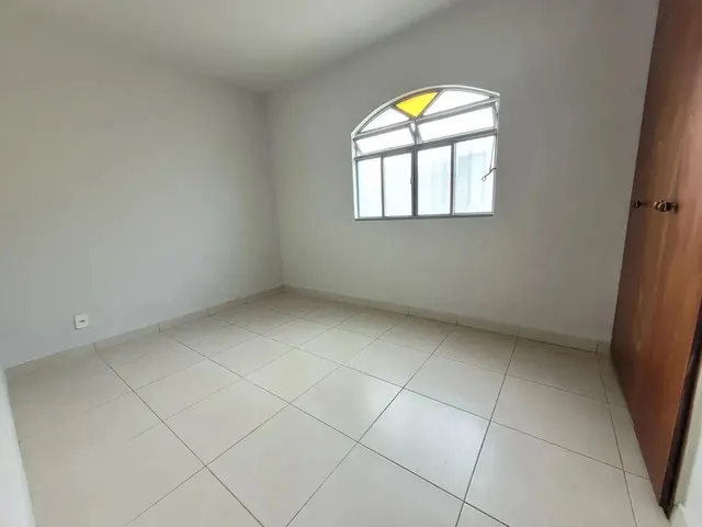 Imagem 13: Casa para Aluguel com 3 Quartos em Alvorada - Contagem - Mg