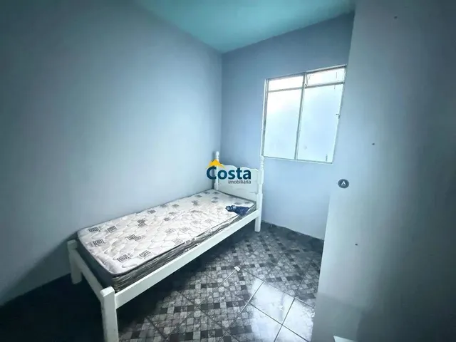 Imagem 2: Casa para Locação, 2 Quartos - Semi Mobiliada