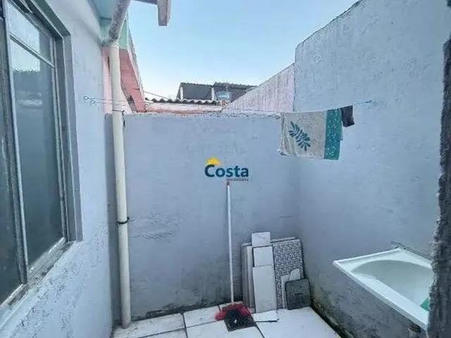Imagem 8: Casa para Locação, 2 Quartos - Semi Mobiliada
