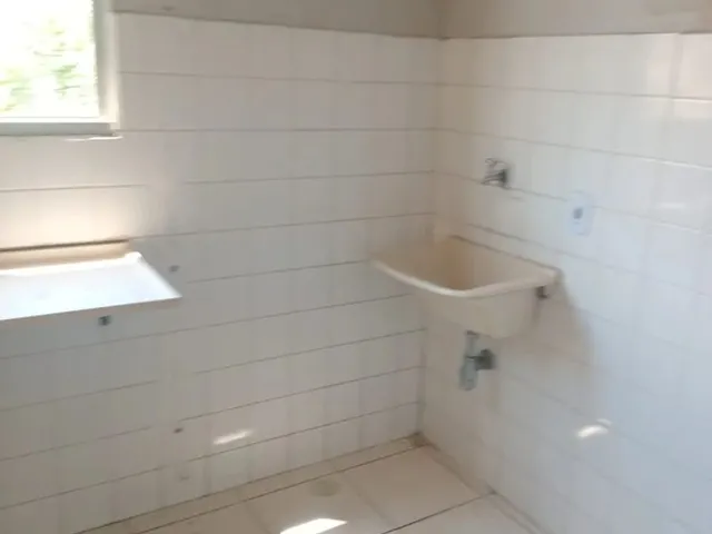 Imagem 5: Alugado Apartamento com 2 dormitórios