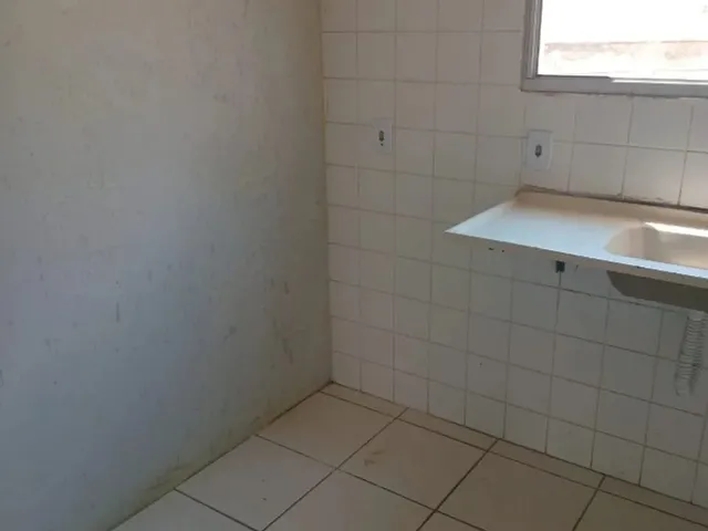 Imagem 7: Alugado Apartamento com 2 dormitórios