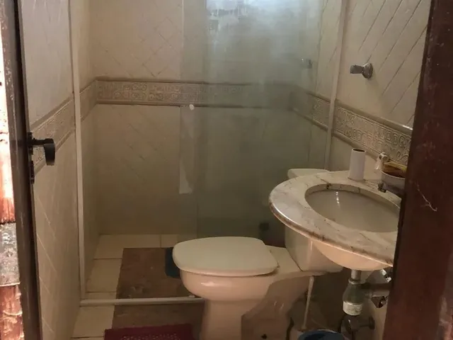 Imagem 3: Imóvel para Aluguel Possui 300 Metros Quadrados com 3 Quartos em Araçagy - São José